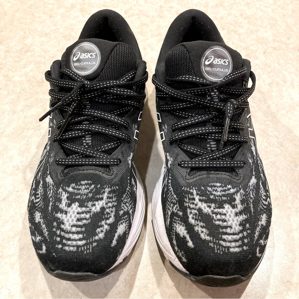 ASICS Gel-Cumulus 23 | Women’s 11